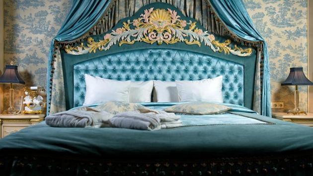 Luxury hotels are losing their sense of privacy. (Shutterstock) Luxury hotels are losing their sense of privacy. (Shutterstock)