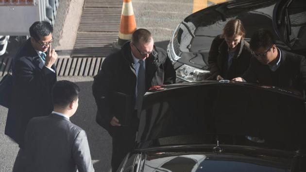 UN under secretary general for political affairs Jeffrey Feltman (centre) arrives to take a flight for North Korea at the International Airport of Beijing. (AFP Photo) UN under secretary general for political affairs Jeffrey Feltman (centre) arrives to take a flight for North Korea at the International Airport of Beijing. (AFP Photo)