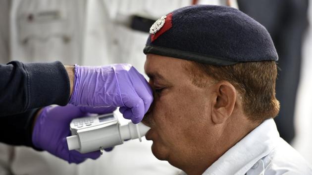 “During tests we found that even those who passed the PFTs have also said that they found breathing difficult and throat congestion was common for most. This is the first stage and the long exposure that they have to polluted air can only make matters worse. They have to battle asthma and even Chronic Obstructive Pulmonary Disease (COPD), which is irreversible,” said Dr Sunny Kalra. (Raj K Raj / HT Photo) “During tests we found that even those who passed the PFTs have also said that they found breathing difficult and throat congestion was common for most. This is the first stage and the long exposure that they have to polluted air can only make matters worse. They have to battle asthma and even Chronic Obstructive Pulmonary Disease (COPD), which is irreversible,” said Dr Sunny Kalra. (Raj K Raj / HT Photo)