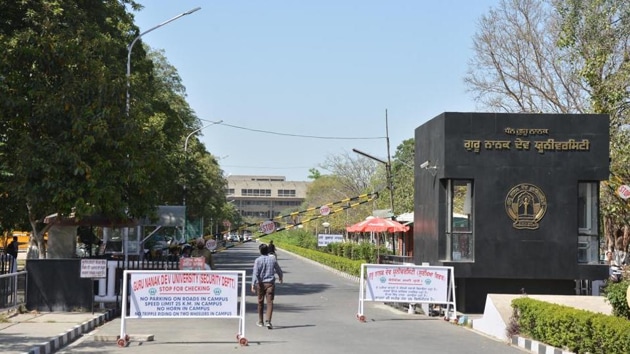 GURU NANAK DEV UNIVERSITY, AMRITSAR