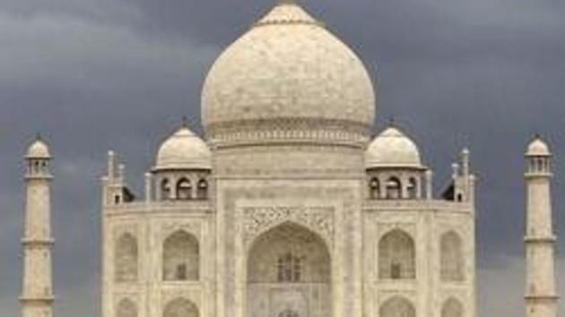 ASI archaeologists say rain was enough to clean most of the Taj Mahal in the past but air pollution over the last 25 years had taken its toll.(AP file)