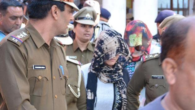 Honeypreet Insan being produced in Panchkula court On Thursday. (Sant Arora/HT) Honeypreet Insan being produced in Panchkula court On Thursday. (Sant Arora/HT)