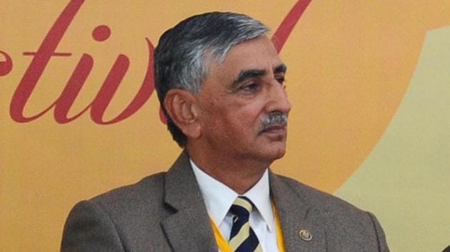 Lt Gen Bakshi at the Military Literature Festival in Chandigarh on Friday. (Anil Dayal/HT) Lt Gen Bakshi at the Military Literature Festival in Chandigarh on Friday. (Anil Dayal/HT)