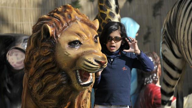 Gardeners of Chandigarh municipal corporation’s horticulture department have created animal and bird figurines for the show. (ravi kumar/ht)