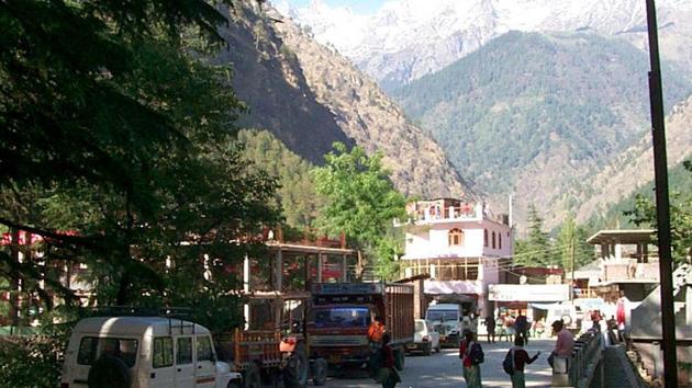 Kasol, apopular tourist destination, has over the years become infamous for narco trade.(Aqil Khan/HT)