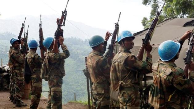Indian soldiers, serving in the UN peacekeeping mission in Congo (MONUSCO), hold up their weapons at their base in northwest of Goma, Congo. (Reuters File Photo) Indian soldiers, serving in the UN peacekeeping mission in Congo (MONUSCO), hold up their weapons at their base in northwest of Goma, Congo. (Reuters File Photo)