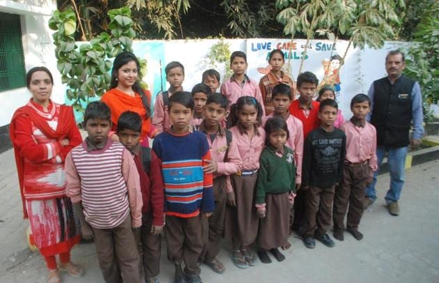 Posted in three government primary schools in the rural pockets of Varanasi, Puja Singh, Ritu Giri and Garima Pandey, have started using their language skills and big city exposure to educate children.(HT Photo)