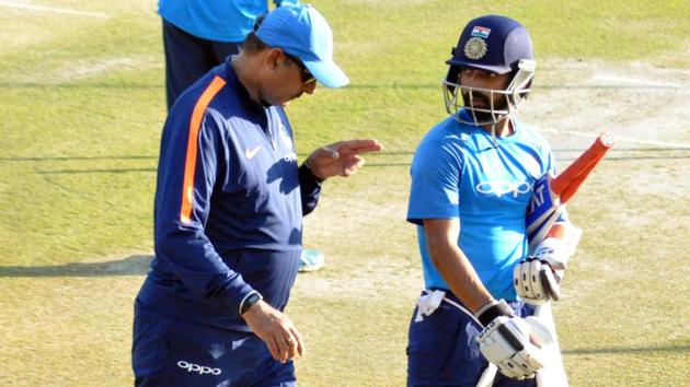 Head coach Ravi Shastri (L) seen having a discussion with Ajinkya Rahane. (Shyam Sharma / Hindustan Times) Head coach Ravi Shastri (L) seen having a discussion with Ajinkya Rahane. (Shyam Sharma / Hindustan Times)