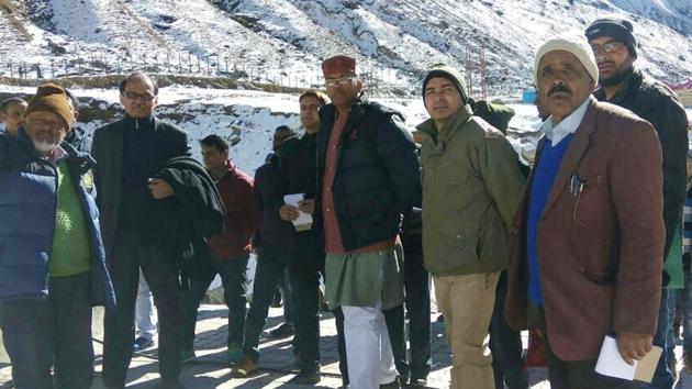 Chief minister Trivendra Singh Rawat inspects reconstruction works at Kedarnath on Saturday. (HT Photo) Chief minister Trivendra Singh Rawat inspects reconstruction works at Kedarnath on Saturday. (HT Photo)
