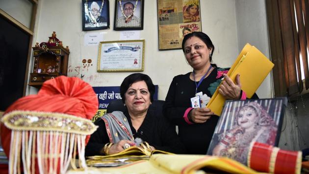 Neelam Pathak (L), owner of a matrimonial firm, with her daughter Dimple Vohra at Janakpuri (Sanchit Khanna/HT PHOTO) Neelam Pathak (L), owner of a matrimonial firm, with her daughter Dimple Vohra at Janakpuri (Sanchit Khanna/HT PHOTO)