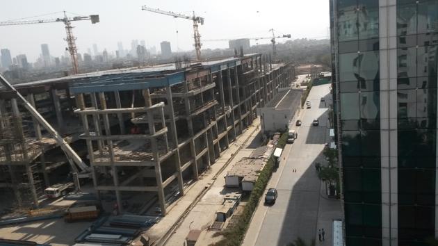 The under-construction mall at BKC.(HT photo)