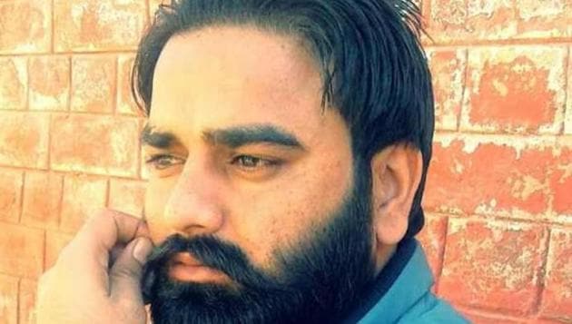Gangster Vicky Gounder, who is on the run, Gurpreet Sekhon, Kulpreet Singh and Neeta Deol are associated with the Shera Khuban group (HT File) Gangster Vicky Gounder, who is on the run, Gurpreet Sekhon, Kulpreet Singh and Neeta Deol are associated with the Shera Khuban group (HT File)