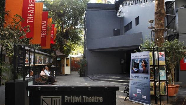 Prithvi theatre got its name from ‘Prithvi Theatres,’ a travelling theatre troupe founded by Shashi Kapoor’s father Prithviraj Kapoor in 1944. It comprised 150 members at its peak. (Satish Bate / HT Photo) 
