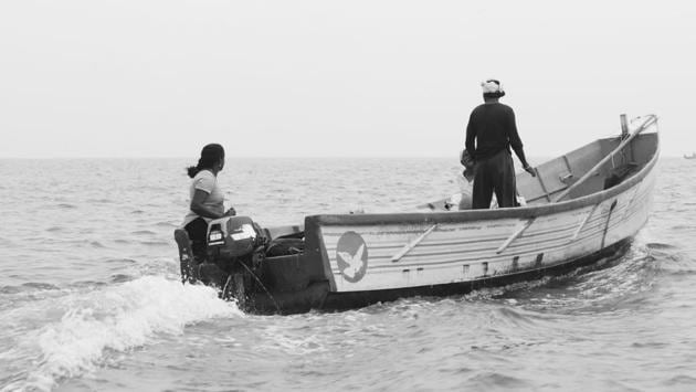 It wasn’t easy for the institute to locate Rekha among the millions of fisherfolk dotting the coastal landscape. She has survived rougher times — in land as in the sea — surviving monstrous tides that toss around her flimsy 20-year-old single-engine boat. (Vivek R Nair / HT Photo) It wasn’t easy for the institute to locate Rekha among the millions of fisherfolk dotting the coastal landscape. She has survived rougher times — in land as in the sea — surviving monstrous tides that toss around her flimsy 20-year-old single-engine boat. (Vivek R Nair / HT Photo)