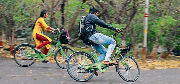 PSCDCL is planning to extend this service at more locations in Aundh area as there is a rising demand to start this scheme from the residents of the area.(RAHUL RAUT/HT PHOTO)