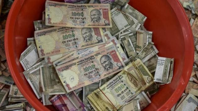Old notes of Rs 500 and Rs 1,000 seen at an event in Mumbai. (HT File Photo) Old notes of Rs 500 and Rs 1,000 seen at an event in Mumbai. (HT File Photo)
