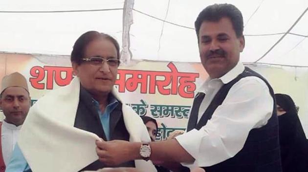 Azam Khan at an event organised by SP local unit. (HT Photo) Azam Khan at an event organised by SP local unit. (HT Photo)