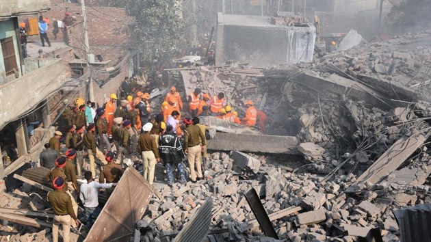 The plastic factory collapse at a major fire in the building on November 20 left 16 dead. (HT File Photo) The plastic factory collapse at a major fire in the building on November 20 left 16 dead. (HT File Photo)