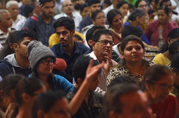 People enjoy the performance by artiste Rajan Mishra (R) and Sajan Mishra (L) at the Sawai Gandharva Bhimsen Mahotsav at Ramanbaug school on Wednesday. (Pratham Gokhale/HT Photo) People enjoy the performance by artiste Rajan Mishra (R) and Sajan Mishra (L) at the Sawai Gandharva Bhimsen Mahotsav at Ramanbaug school on Wednesday. (Pratham Gokhale/HT Photo)