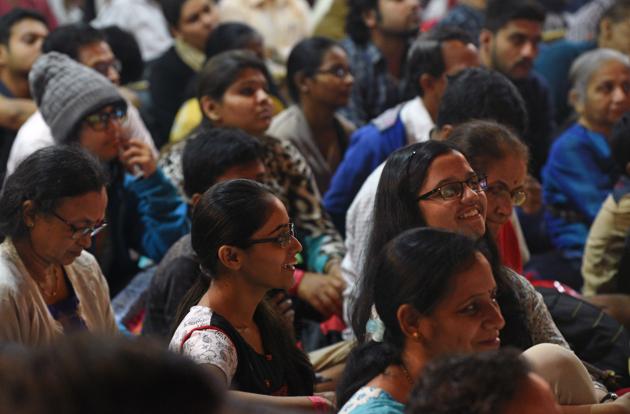 People enjoy the performance by artiste Rajan Mishra (R) and Sajan Mishra (L) at the Sawai Gandharva Bhimsen Mahotsav at Ramanbaug school on Wednesday. (Pratham Gokhale/HT Photo) People enjoy the performance by artiste Rajan Mishra (R) and Sajan Mishra (L) at the Sawai Gandharva Bhimsen Mahotsav at Ramanbaug school on Wednesday. (Pratham Gokhale/HT Photo)