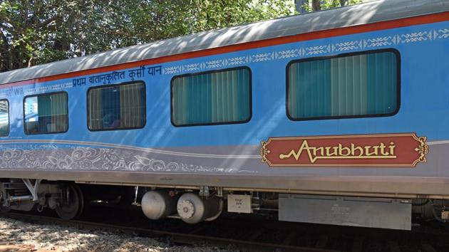 A brand new Anubhuti luxury coach with “aircraft-like facilities” such as cushy interiors, bucket seats fitted with LCD screens, USB ports and more leg space has arrived in Mumbai and will soon be added to the Mumbai-Ahmedabad Shatabdi Express. (Satyabrata Tripathy / HT Photo)