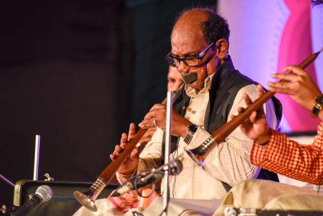 Madhukar Dhumal playing Shehnai on the first day of the 65th edition of Sawai Gandharva Bhimsen Mahotsav on Wednesday. (Sanket Wankhade/HT PHOTO) Madhukar Dhumal playing Shehnai on the first day of the 65th edition of Sawai Gandharva Bhimsen Mahotsav on Wednesday. (Sanket Wankhade/HT PHOTO)