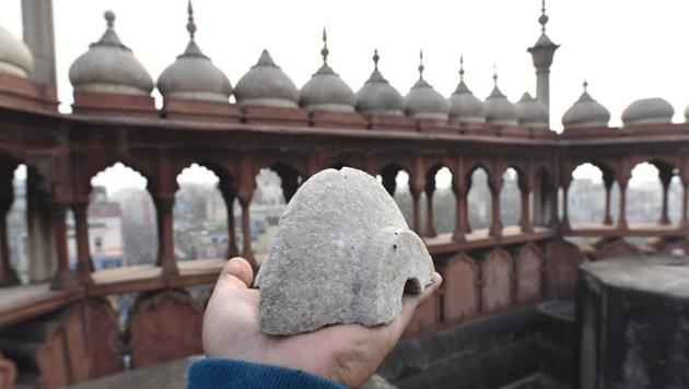 The 17th-century Jama Masjid is one of the largest in India and was built by Mughal emperor Shahjahan. Its construction started in 1648 after the completion of Shahjahanabad. The iconic mosque stands in urgent need of repair, with parts of its external facade and internal structure crumbling, according to the custodians of the 361-year-old mosque in Old Delhi. (Sanchit Khanna / HT Photo)