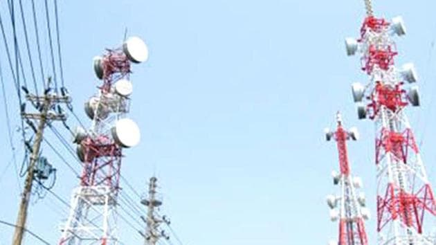 Under new parameters, telecom operators may face a maximum penalty of Rs 10 lakh for call drops which will now be measured at mobile tower level instead of at telecom circle. (File photo) Under new parameters, telecom operators may face a maximum penalty of Rs 10 lakh for call drops which will now be measured at mobile tower level instead of at telecom circle. (File photo)
