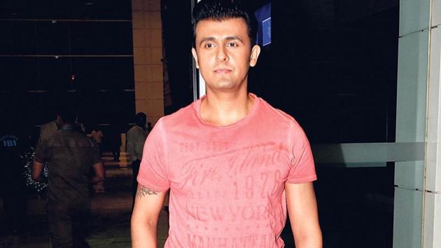 Sonu Nigam is among the highest-paid singers in Bollywood. Sonu Nigam is among the highest-paid singers in Bollywood.