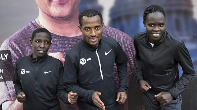 Kenenisa Bekele, flanked by international elite athletes Helah Kiprop (left) and Valentine Kipketer during a promotional event of the 4th edition of Kolkata 25K on Friday. (PTI) Kenenisa Bekele, flanked by international elite athletes Helah Kiprop (left) and Valentine Kipketer during a promotional event of the 4th edition of Kolkata 25K on Friday. (PTI)