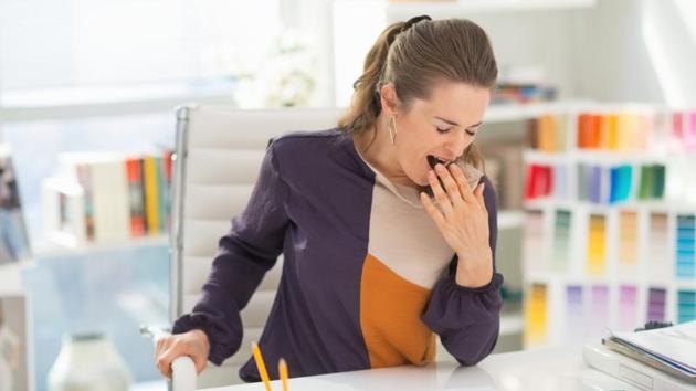 Lunch making you sleepy? Just eat right, and come back to the desk feeling more energetic. (Getty Images/iStockphoto) Lunch making you sleepy? Just eat right, and come back to the desk feeling more energetic. (Getty Images/iStockphoto)