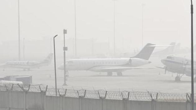 The Delhi airport operator had requested to allow reverse entry, where passengers can be brought back to the terminal from the boarding gate. (Virendra Singh Gosain/HT FILE) The Delhi airport operator had requested to allow reverse entry, where passengers can be brought back to the terminal from the boarding gate. (Virendra Singh Gosain/HT FILE)