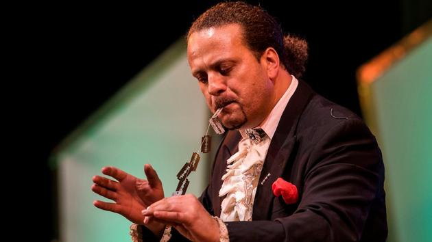International magician from Tunisia Rafik Zitouni performed at the festival. He and some of the other well-known magicians also judged a magic show. (Pratik Chorge/HT PHOTO)