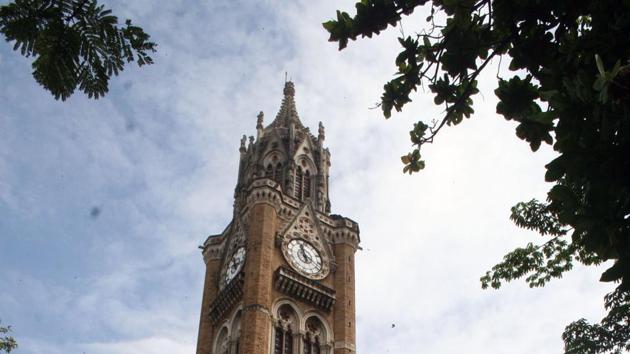 The Bombay HC issues an interim order directing the Mumbai University to ensure that students are provided with “supplements” or extra answer sheets if they require it to complete their answers. (HT Photo) The Bombay HC issues an interim order directing the Mumbai University to ensure that students are provided with “supplements” or extra answer sheets if they require it to complete their answers. (HT Photo)