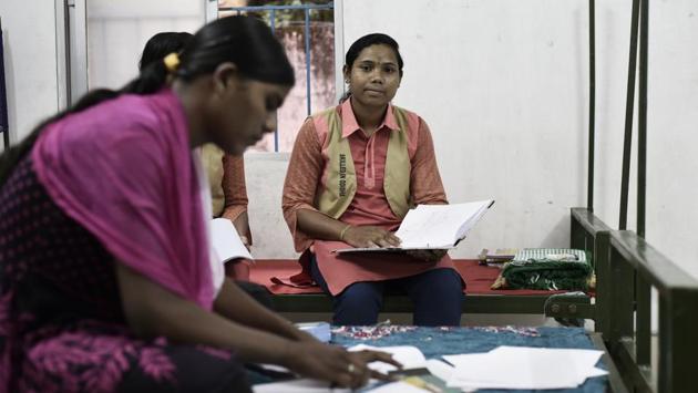 The Dongria Kondh Development Authority (DKDA) set up in 1978 to mainstream the community through development activities runs two residential schools in Rayagada district where 400 girls are studying from classes one to ten. Subarna Jakesika (centre) now studying at ITI College in Rayagada, is an example of the initiative bearing fruit. (Vipin Kumar / HT Photo) 