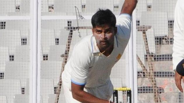 R Vinay Kumar will lead Karnataka against Vidarbha in the Ranji Trophy semi-final. (HT Photo) R Vinay Kumar will lead Karnataka against Vidarbha in the Ranji Trophy semi-final. (HT Photo)