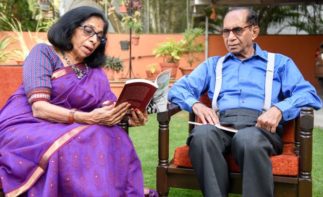 Sesh Damerla Rao and her husband DVR Rao.(Sanket Wankhade/HT PHOTO)