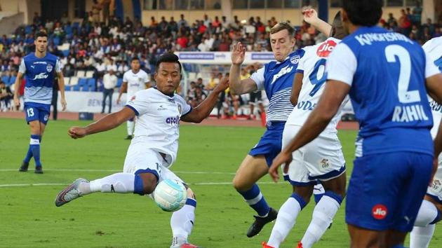 Jeje Lalpekhlua provided Chennaiyin FC with the lead in the fifth minute. (ISL) 