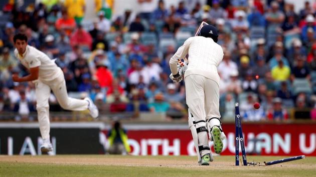 Australia's Mitchell Starc bowled England's James Vince during the fourth day of the third Ashes Test with a wonderful swinging delivery.(REUTERS)