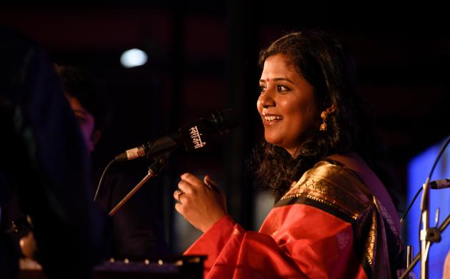 Gayatri Joshi singing on the third day of the 65th edition of Sawai Gandharva Bhimsen Mahotsav at Ramanbaug on Friday. (Sanket Wankhade/HT PHOTO) Gayatri Joshi singing on the third day of the 65th edition of Sawai Gandharva Bhimsen Mahotsav at Ramanbaug on Friday. (Sanket Wankhade/HT PHOTO)
