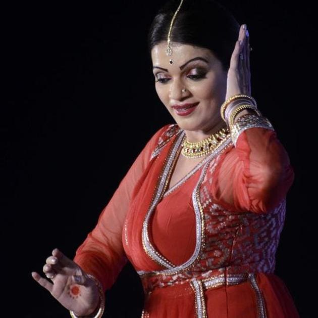 Prachi Shah performing on the fourth day of the 65th Sawai Gandharva Bhimsen Mahotsav at Ramanbag on Saturday. (Ravindra Joshi/HT PHOTO) Prachi Shah performing on the fourth day of the 65th Sawai Gandharva Bhimsen Mahotsav at Ramanbag on Saturday. (Ravindra Joshi/HT PHOTO)
