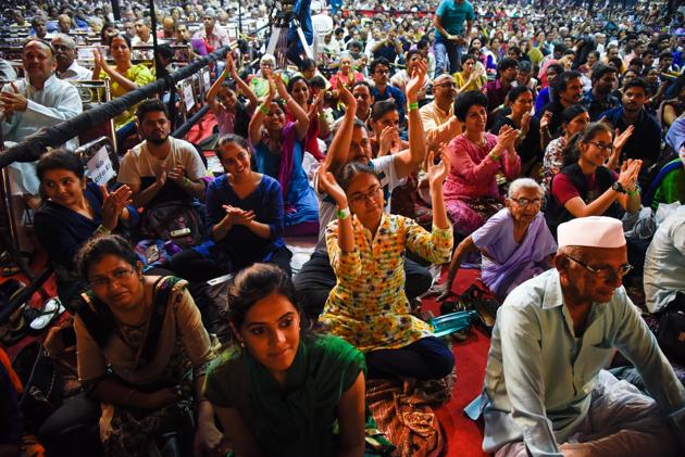 Spectators in large numbers at the 65th Sawai Gandharva Bhimsen Mahotsav at Ramanbag on Saturday. (Sanket Wankhade/HT PHOTO) Spectators in large numbers at the 65th Sawai Gandharva Bhimsen Mahotsav at Ramanbag on Saturday. (Sanket Wankhade/HT PHOTO)