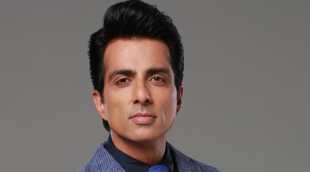 Actor Sonu Sood was honoured with Punjab Ratan award for his contribution to the welfare of people of Punjab.(HT File Photo) Actor Sonu Sood was honoured with Punjab Ratan award for his contribution to the welfare of people of Punjab.(HT File Photo)