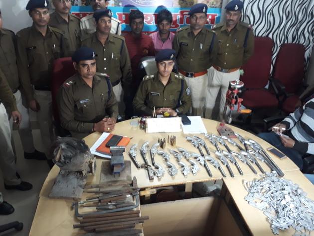 Arms factory busted, two arrested - Hindustan Times