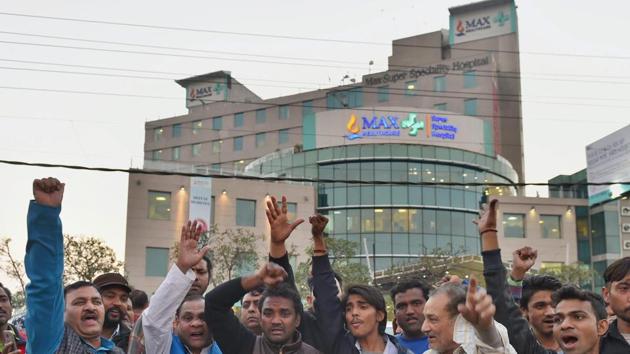 The Delhi government has cancelled the hospital’s licence, and its probe had found that the doctors and the staff had not monitored the vitals of the baby, including performing an ECG, before declaring the death. (PTI) The Delhi government has cancelled the hospital’s licence, and its probe had found that the doctors and the staff had not monitored the vitals of the baby, including performing an ECG, before declaring the death. (PTI)