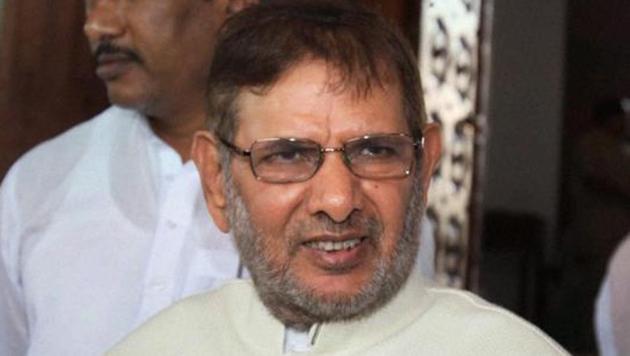 Sharad Yadav’s faction split from the Janata Dal (United) after the latter broke off ties with the Lalu Prasad-led Rashtriya Janata Dal and cozied up to the BJP to retain power in Bihar.(PTI File)