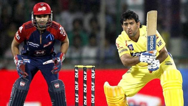 Chennai Super Kings will be back in the Indian Premier League auction in January 2018 after serving a ban for two years due to corruption. MS Dhoni will be one of the top buys in the auction and CSK will have the advantage to ‘retain’ their former skipper.(PTI)