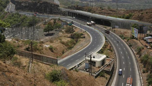 The accident took place around 10am on Wednesday at Khalapur. (HT File Photo) The accident took place around 10am on Wednesday at Khalapur. (HT File Photo)