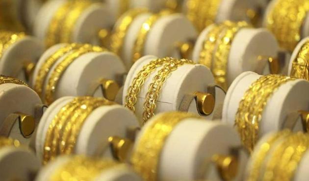 They broke the showcase where the jewellery had been displayed, and stole ornaments kept under the counter as well. (File pic for representation) They broke the showcase where the jewellery had been displayed, and stole ornaments kept under the counter as well. (File pic for representation)