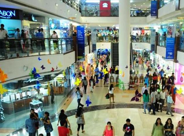 The move is expected to benefit seven lakh commercial establishments in Mumbai. (HT File Photo) The move is expected to benefit seven lakh commercial establishments in Mumbai. (HT File Photo)